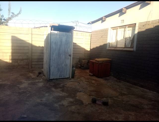 3 BEDROOM FREEHOLD FOR SALE IN LANGAVILLE